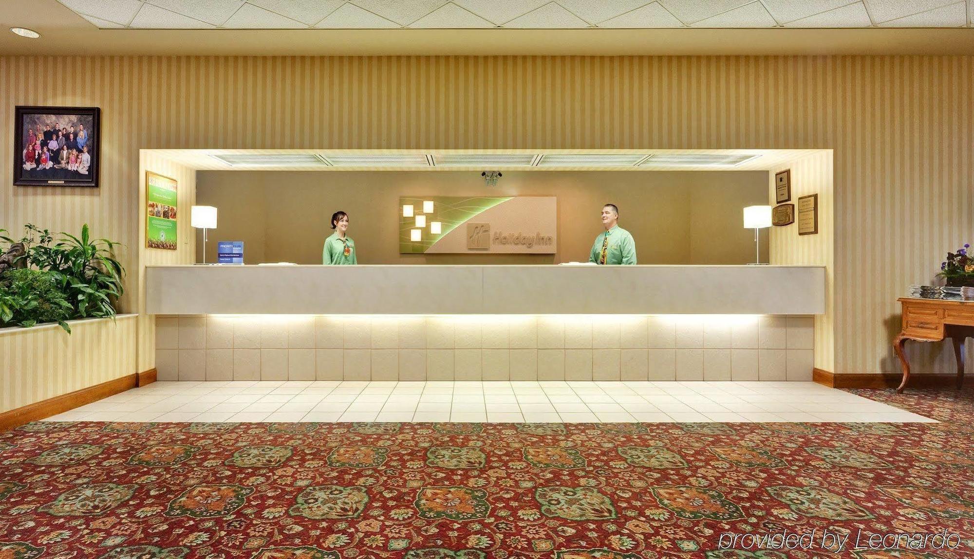 Doubletree By Hilton Mt. Vernon Mount Vernon Exterior photo